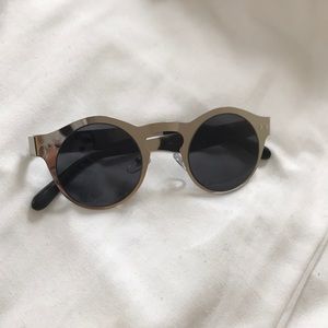 Silver circle glasses